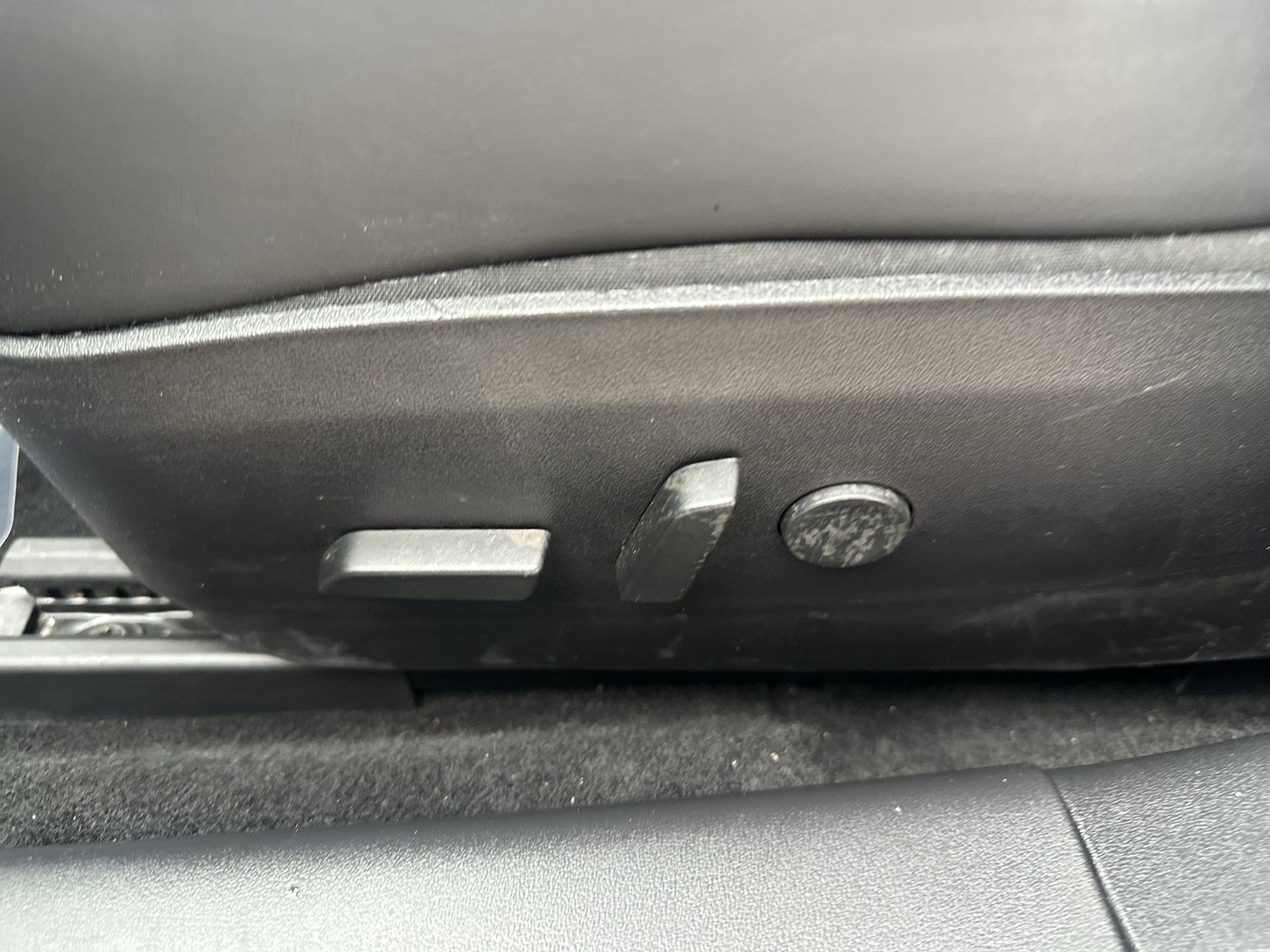 Used 2019 Tesla Model 3 Long Range RWD image 14