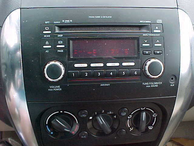 Used 2010 Suzuki SX4 LE FWD image 17