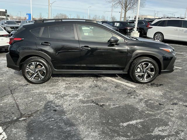 Used 2024 Subaru Crosstrek 2.0i Premium image 2