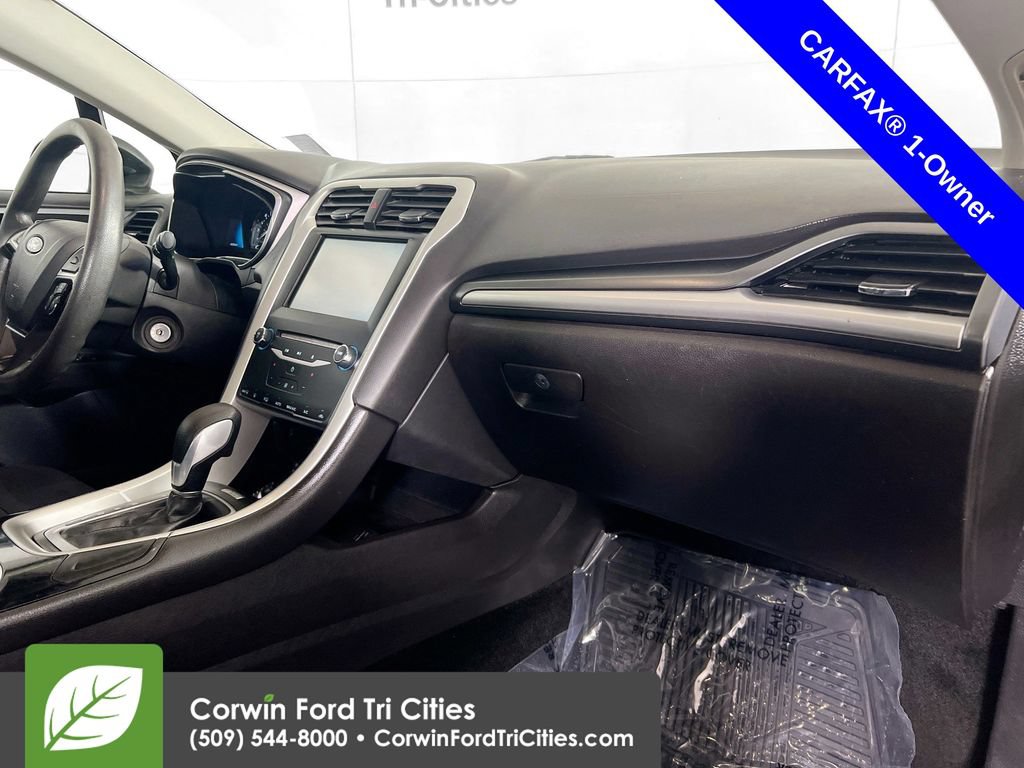 Used 2013 Ford Fusion SE FWD image 29