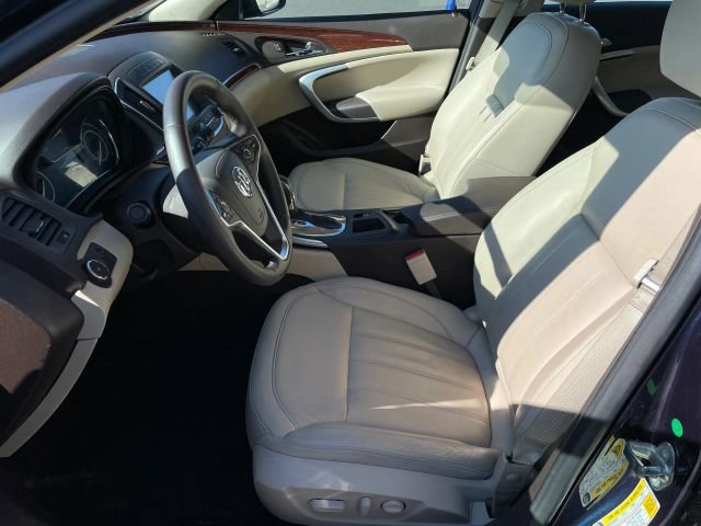 Used 2017 Buick Regal Sport Touring image 16
