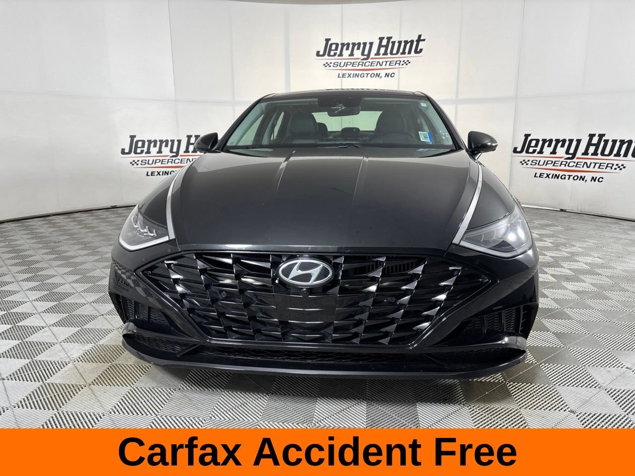 Used 2023 Hyundai Sonata Limited FWD image 3