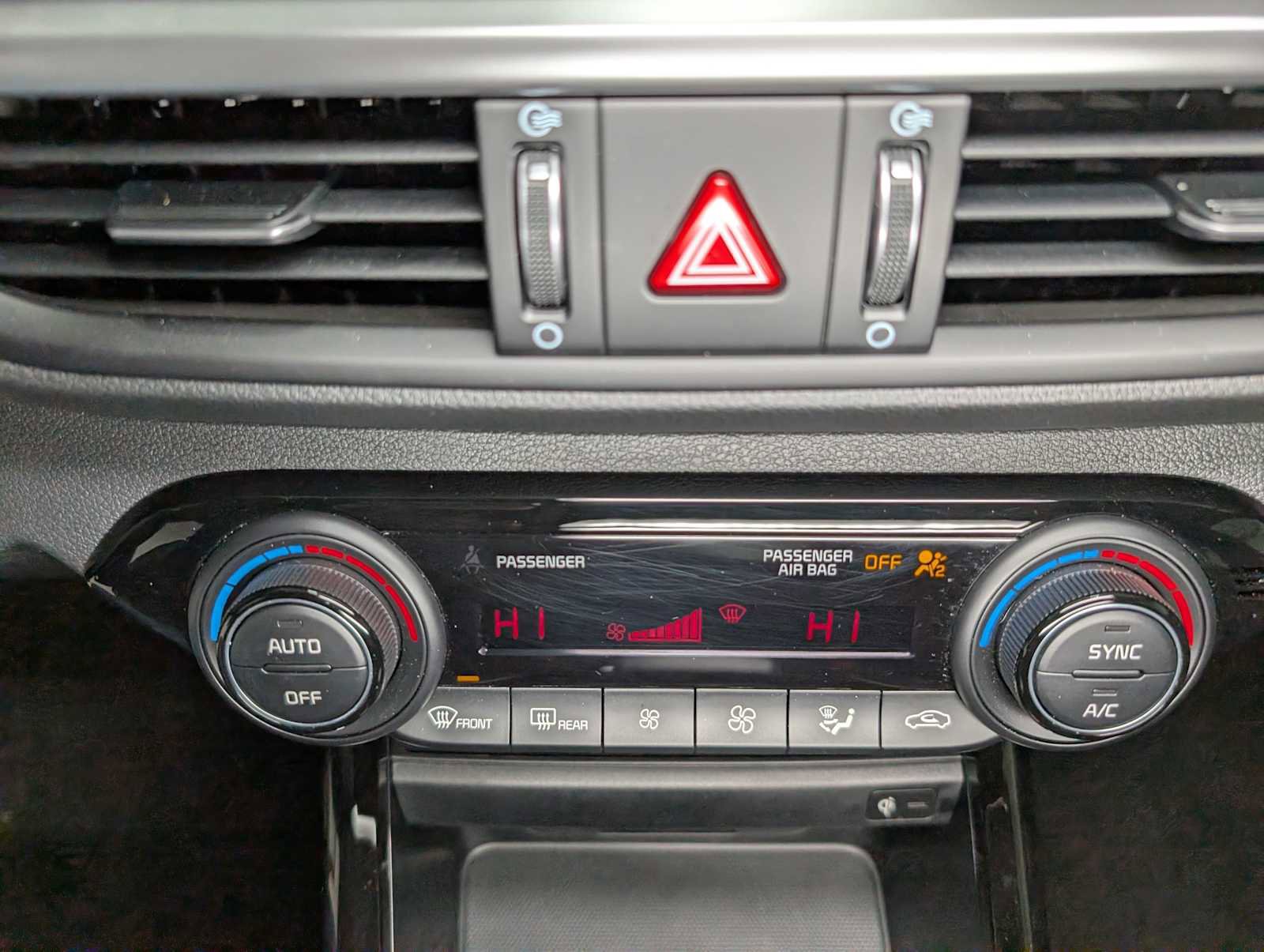 Certified 2024 Kia Forte GT-Line w/ GT-Line Premium Package image 34