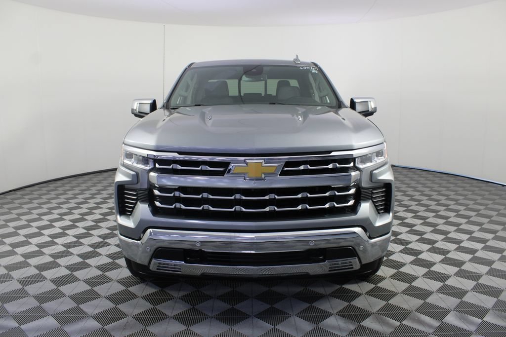 Used 2023 Chevrolet Silverado 1500 LTZ AWD/4WD image 29
