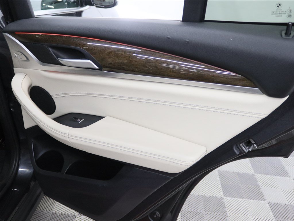 Used 2018 BMW X3 xDrive30i AWD/4WD image 21