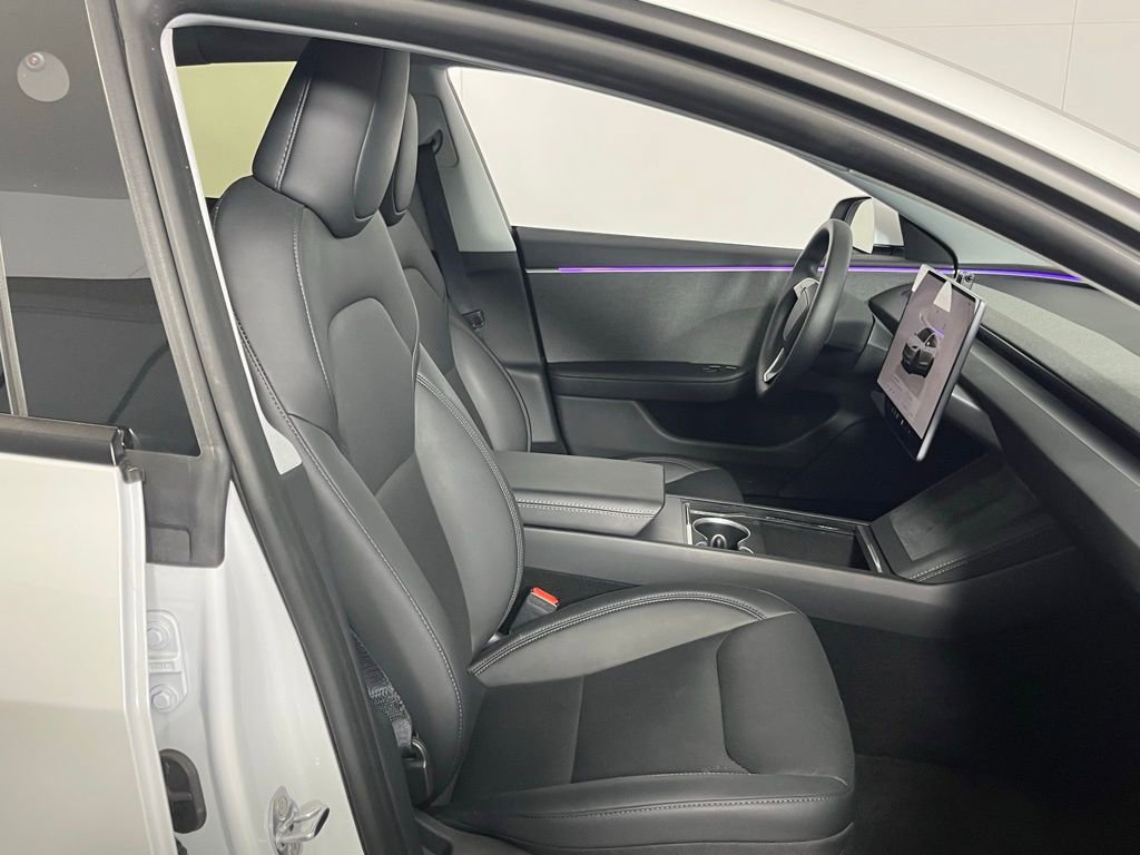 Used 2025 Tesla Model 3 Long Range image 30