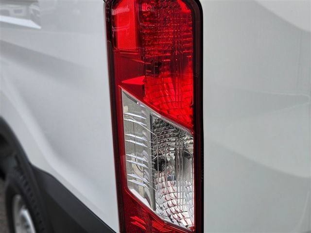New 2024 Ford Transit 250 148 Medium Roof w/ Load Area Protection Package RWD image 10