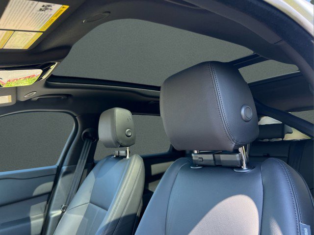 New 2026 Land Rover Range Rover Velar S image 15