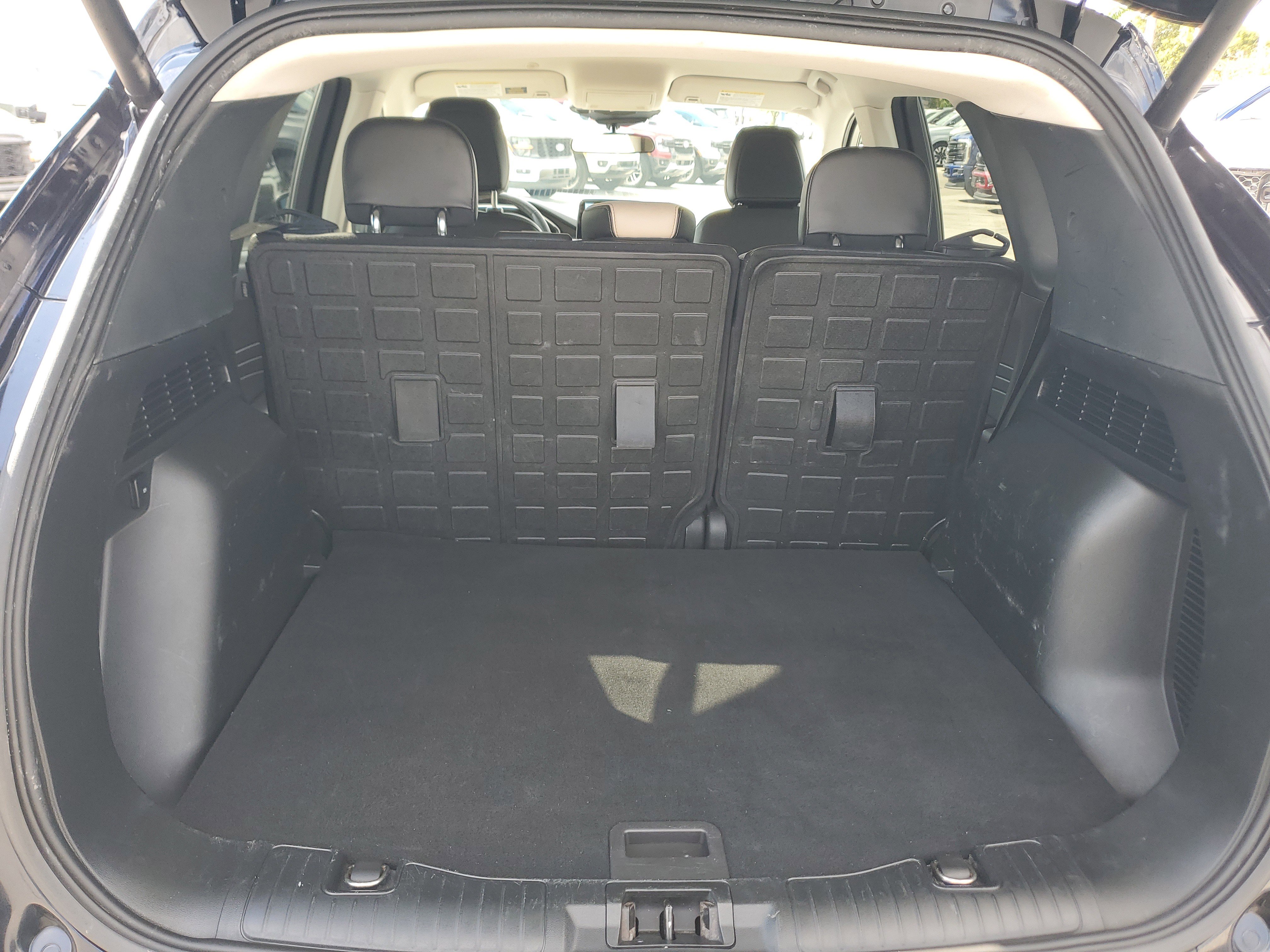 Used 2021 Ford Escape SEL image 16