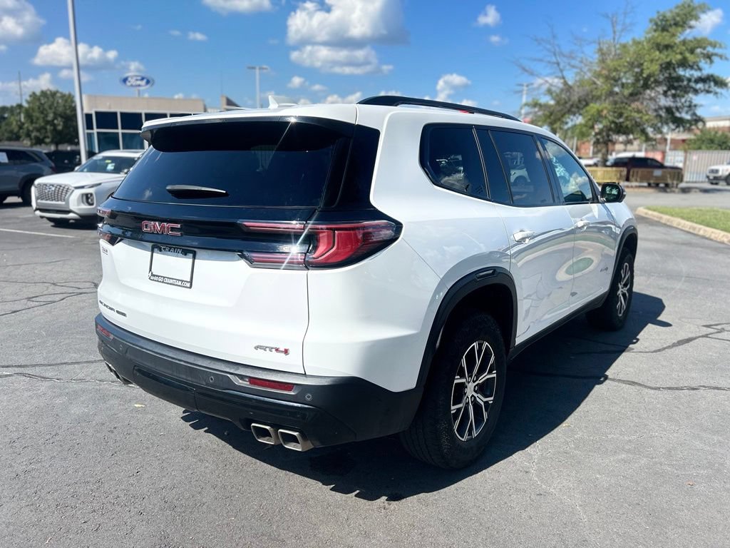 Used 2025 GMC Acadia AT4 w/ Luxury Package AWD/4WD image 7