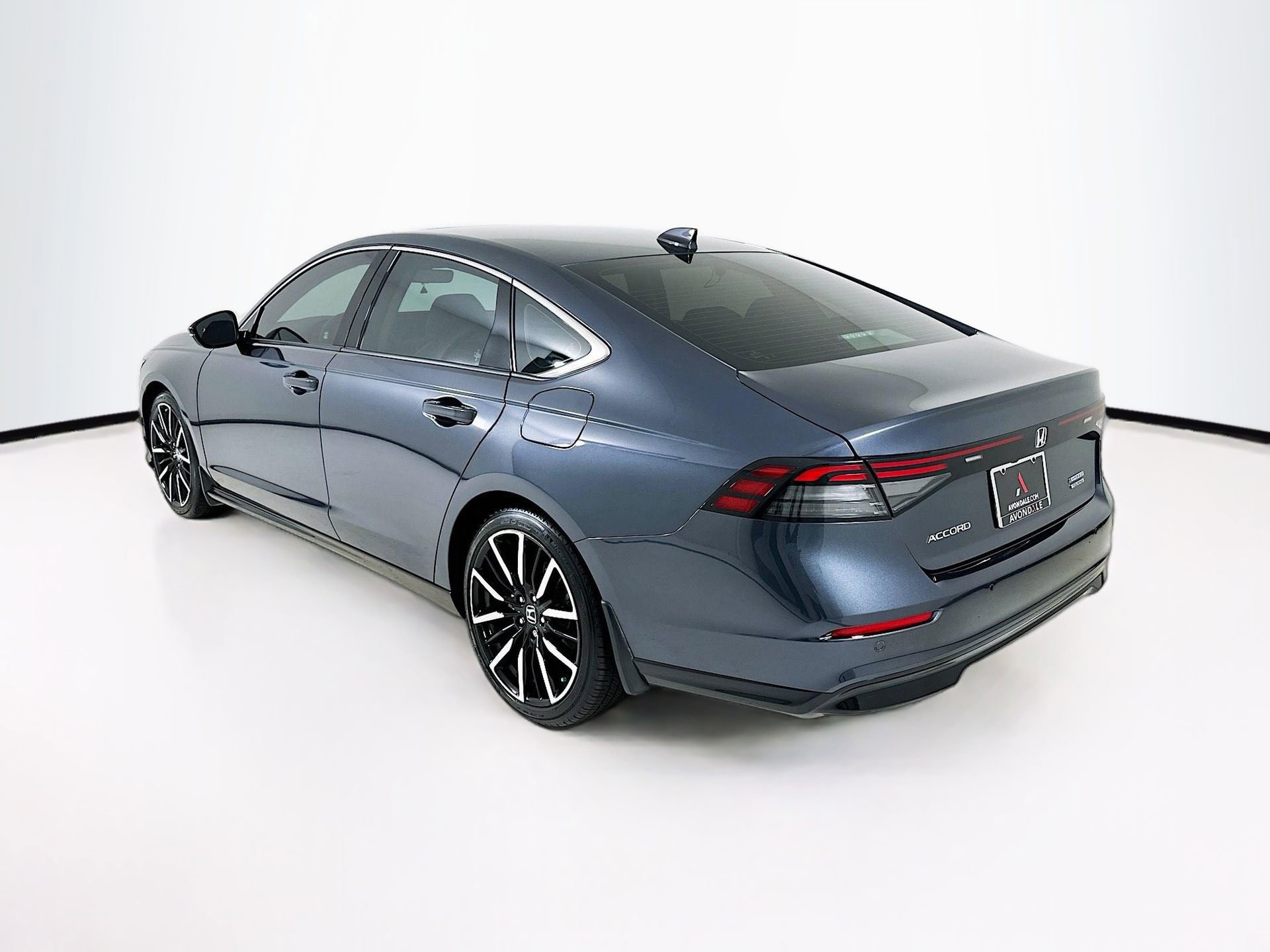 Used 2023 Honda Accord Touring image 6