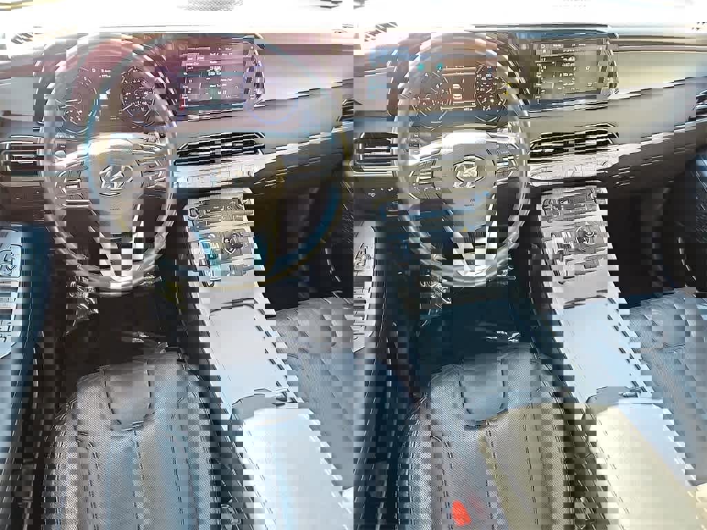 Used 2021 Hyundai Palisade SEL w/ Premium Package image 12