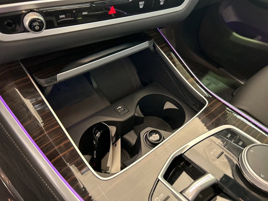 Used 2025 BMW X5 xDrive40i w/ M Sport Package image 53