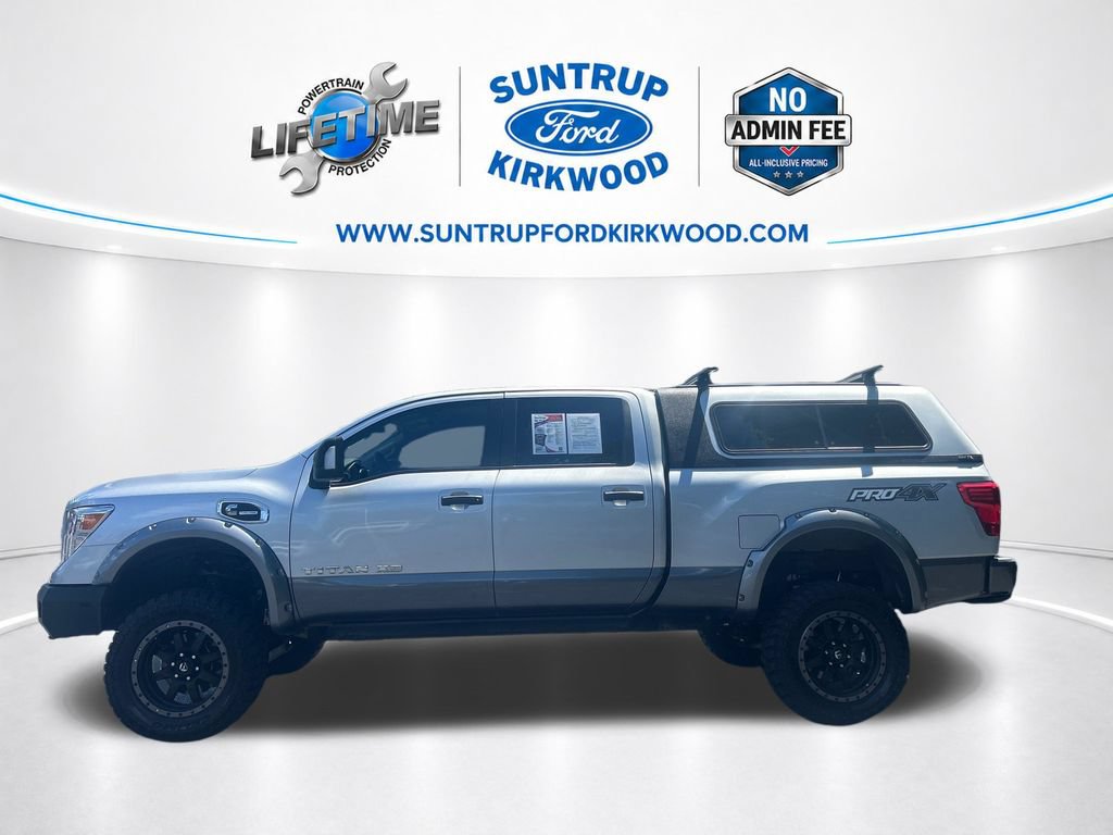 Used 2019 Nissan Titan PRO-4X w/ Pro-4x Utility Package AWD/4WD image 2