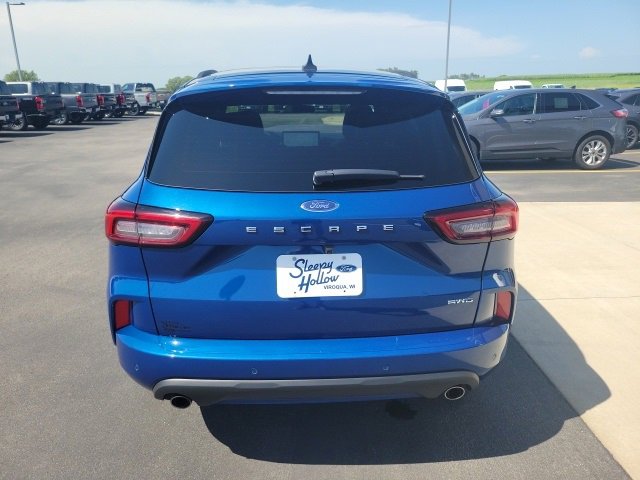 Used 2023 Ford Escape ST-Line w/ Tech Pack #1 image 5