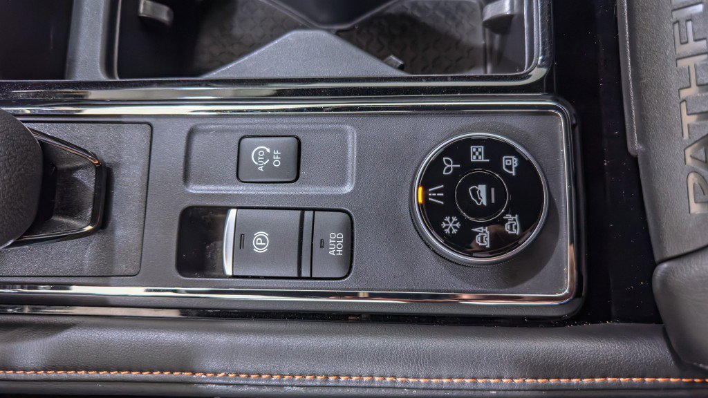 Used 2024 Nissan Pathfinder Rock Creek image 37