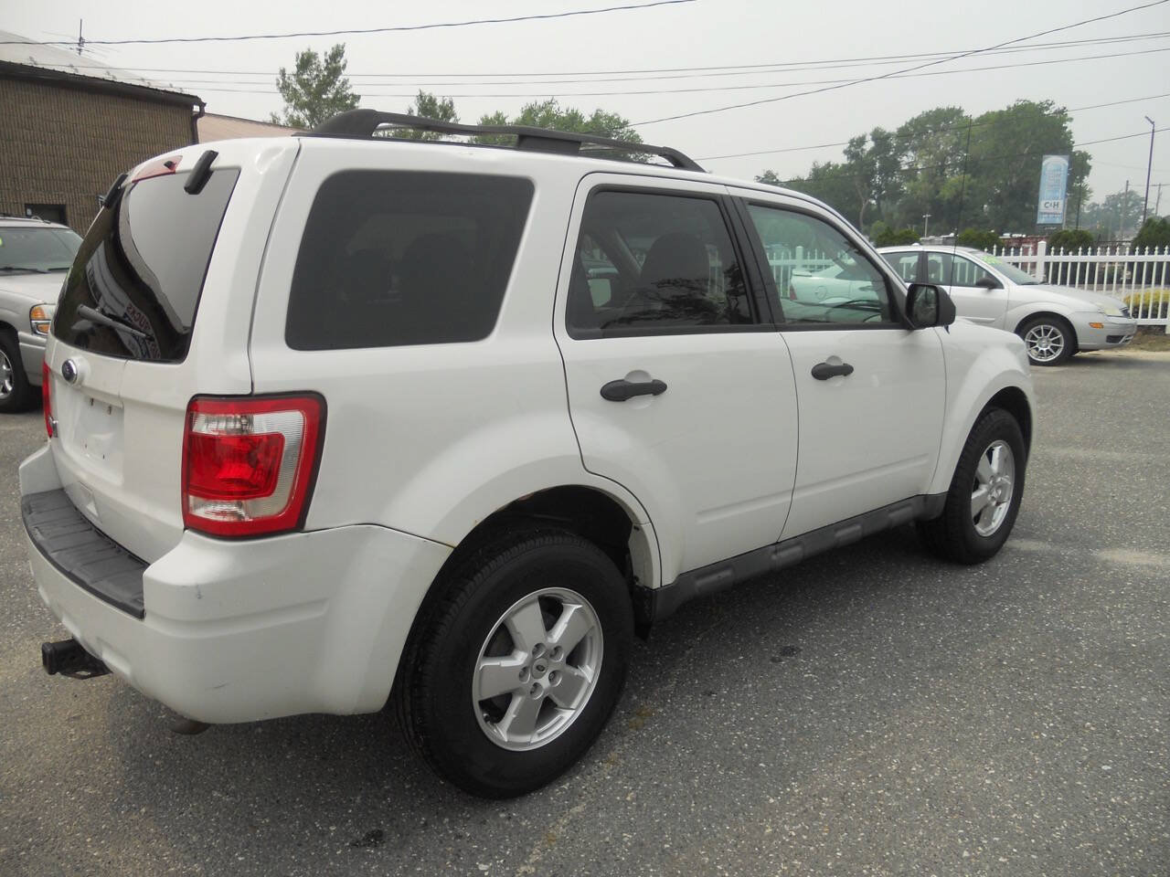 Used 2011 Ford Escape XLT w/ 203A Rapid Spec Order Code FWD image 7