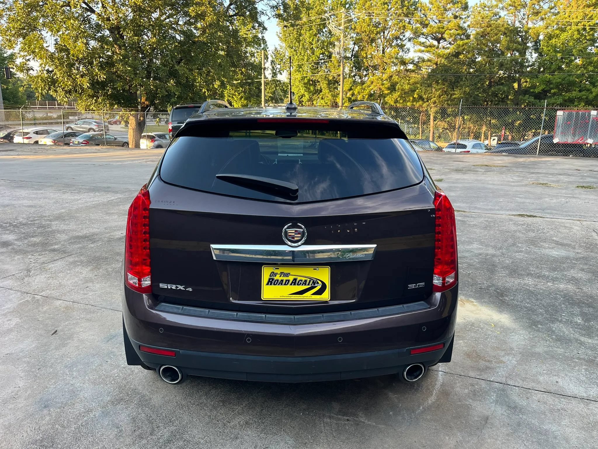 Used 2016 Cadillac SRX Luxury w/ Driver Awareness Package AWD/4WD image 6
