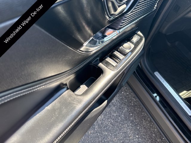 Certified 2020 Lincoln Corsair AWD w/ Equipment Group 101A image 14