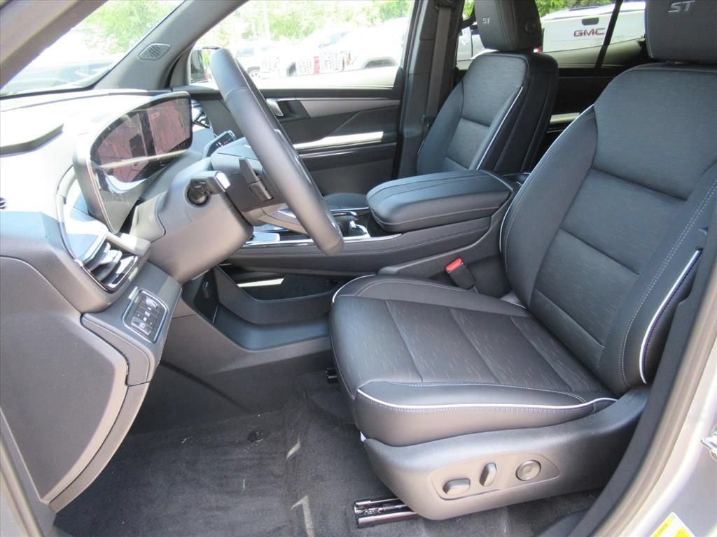 New 2026 Buick Enclave Sport Touring w/ Power Package FWD image 17