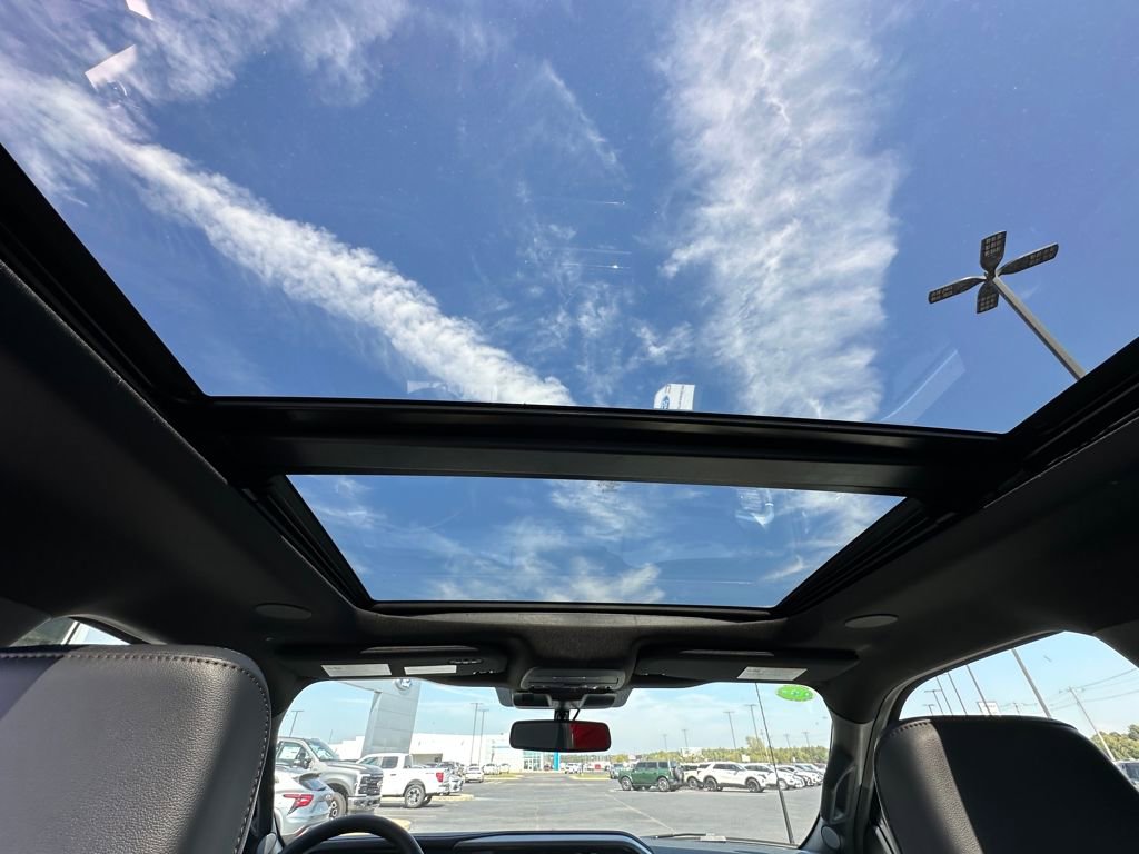 New 2025 Ford F150 Lariat w/ Equipment Group 502A High image 8