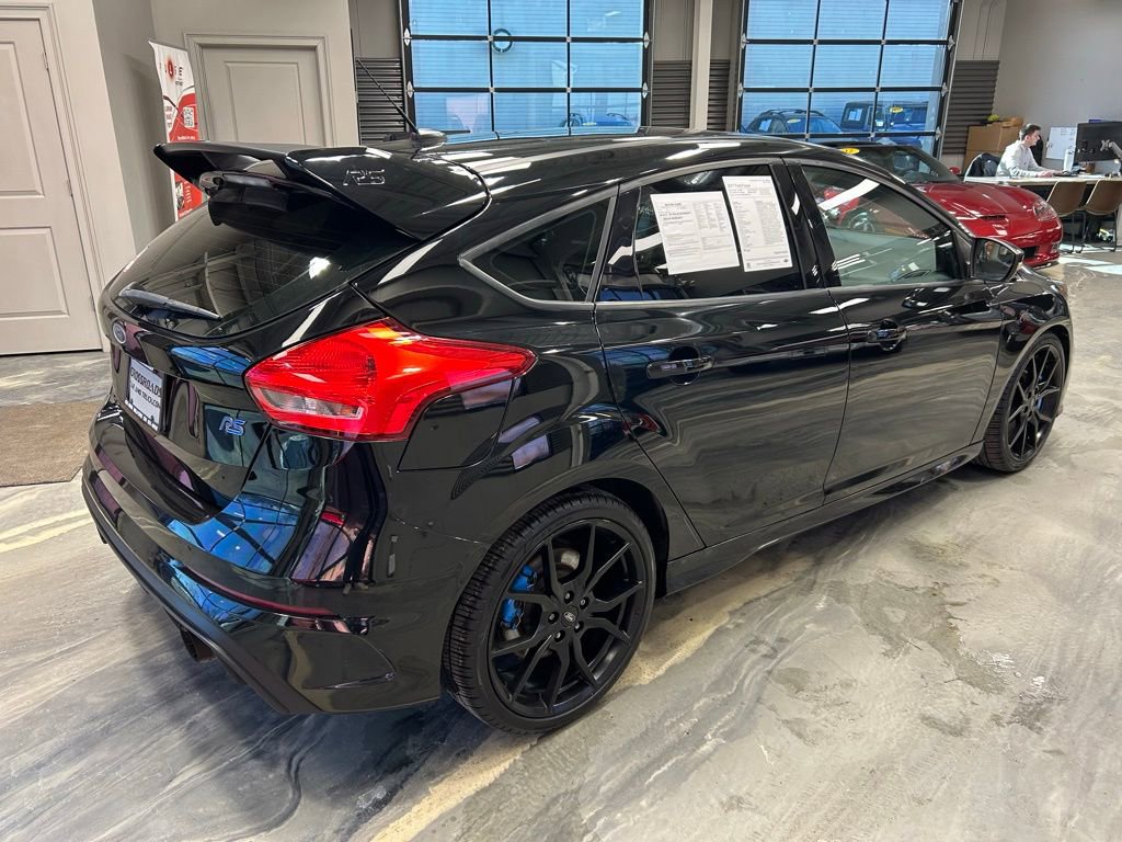 Used 2017 Ford Focus RS image 29