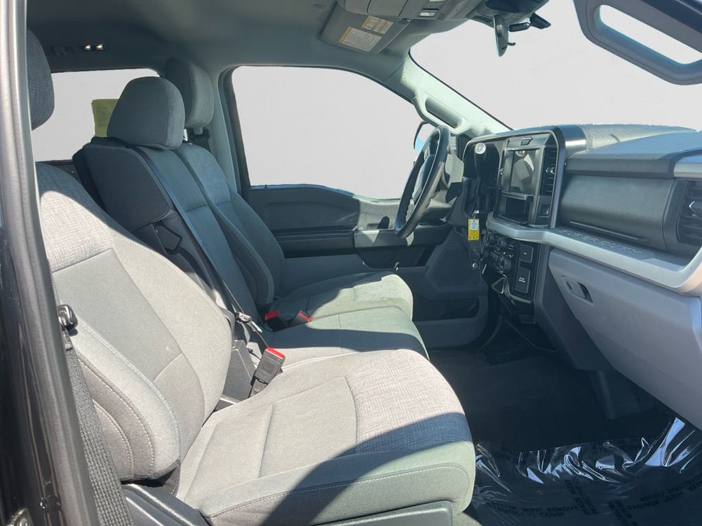 Used 2025 Ford F250 XLT image 15