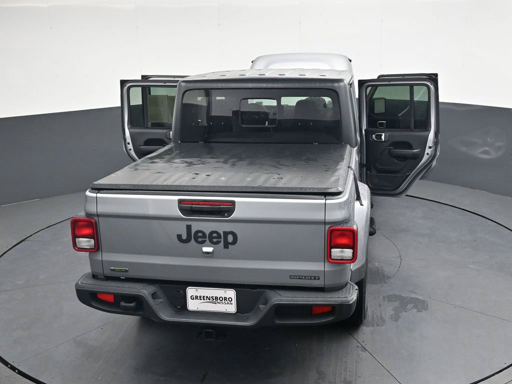 Used 2021 Jeep Gladiator Sport AWD/4WD image 47