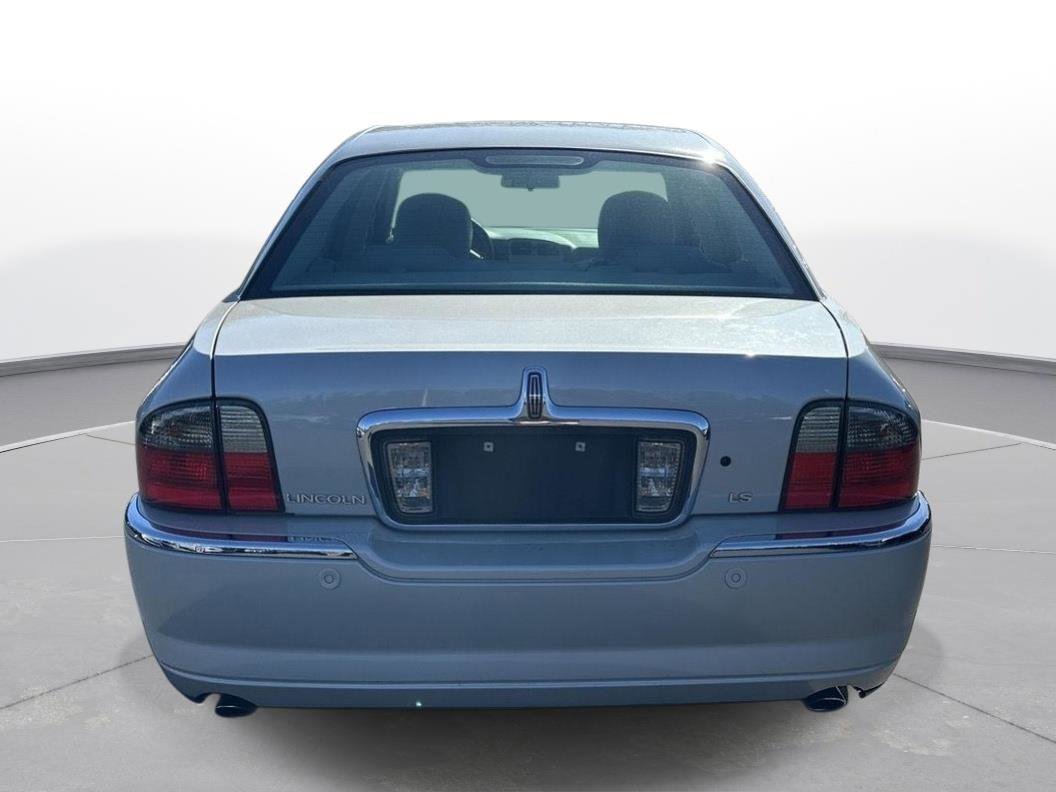 Used 2005 Lincoln LS image 7
