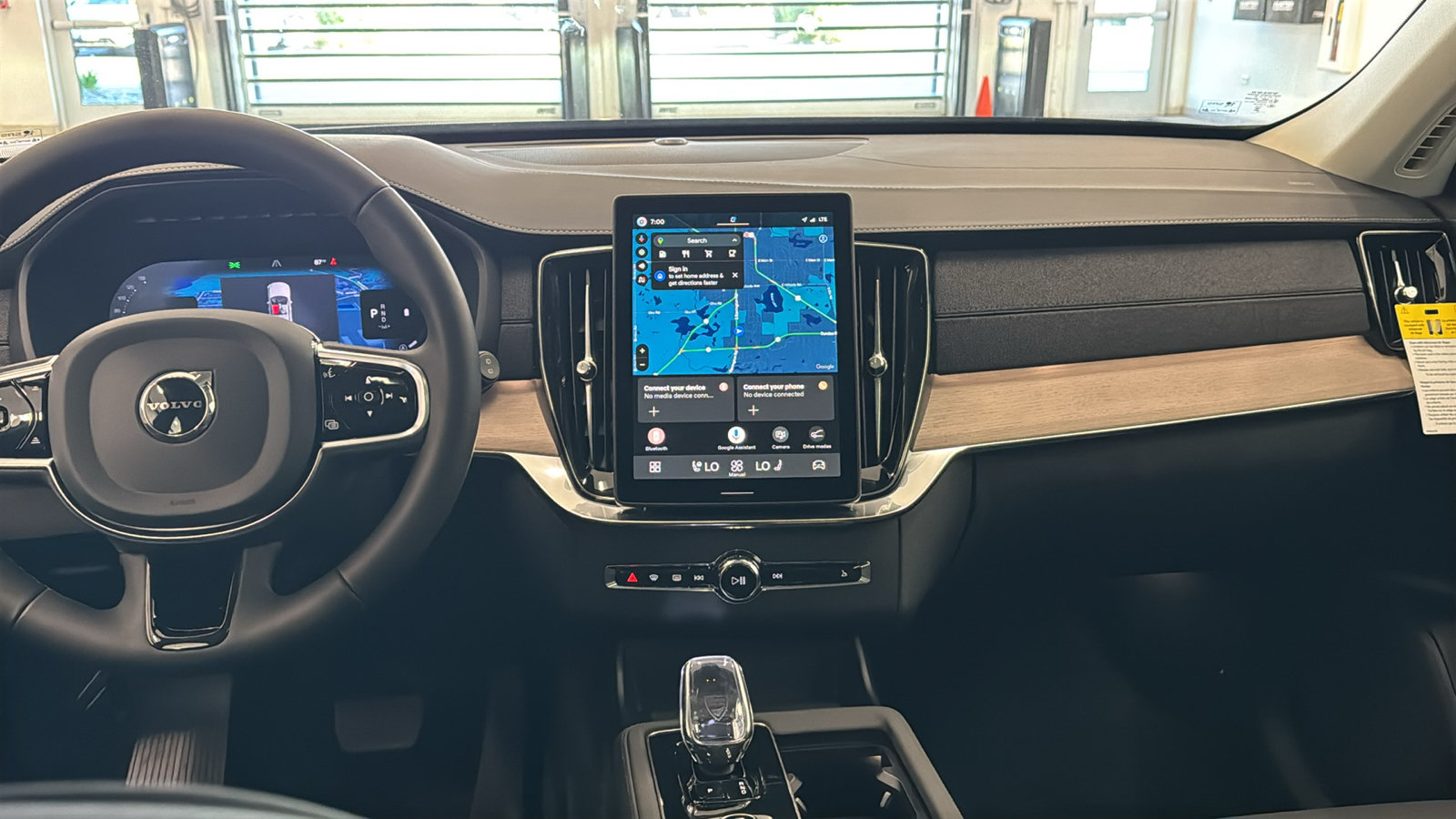 New 2026 Volvo XC90 B5 Core AWD/4WD image 11