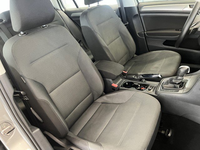 Used 2016 Volkswagen Golf S FWD image 14