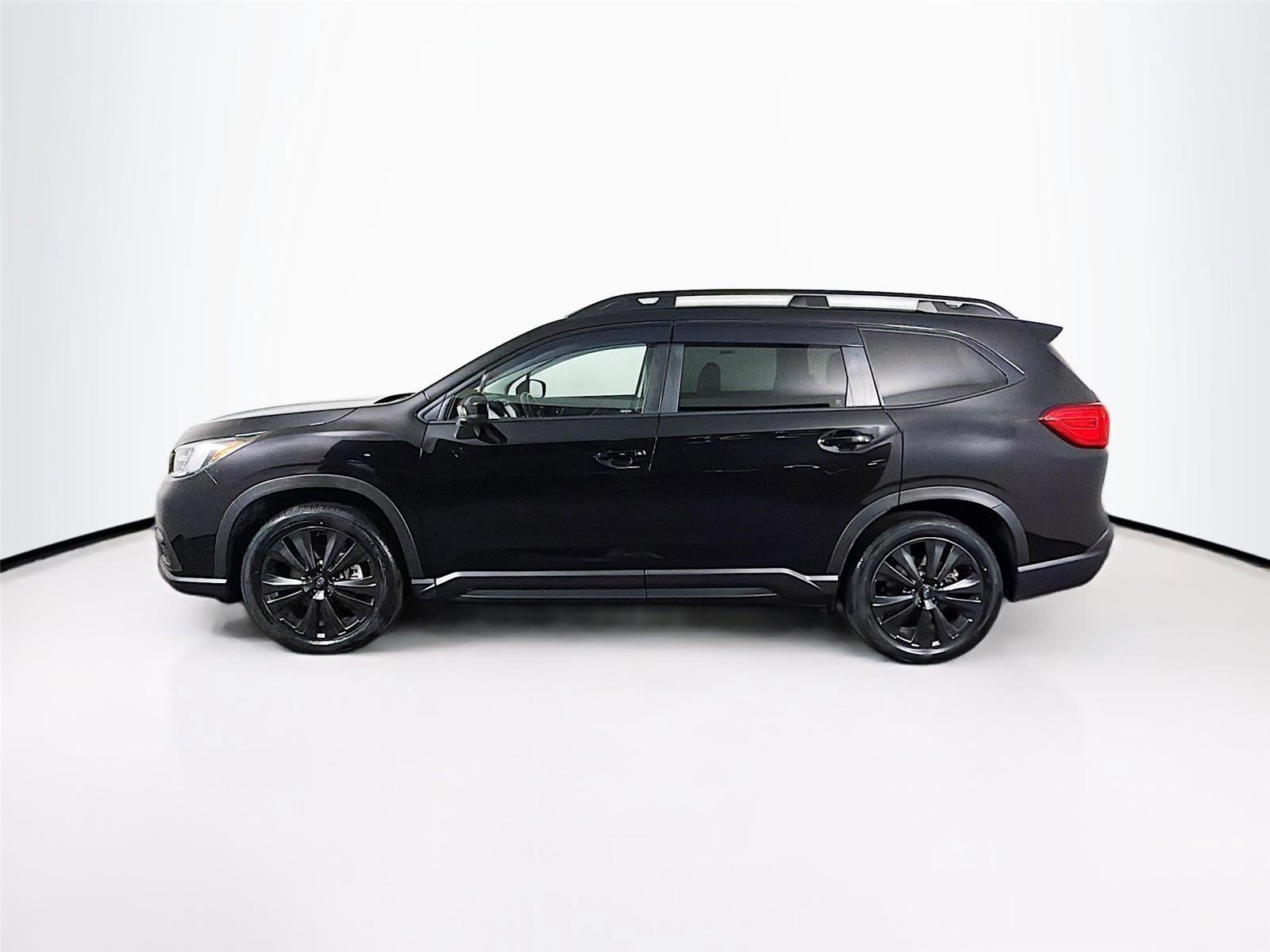 Used 2022 Subaru Ascent Onyx Edition AWD/4WD image 4