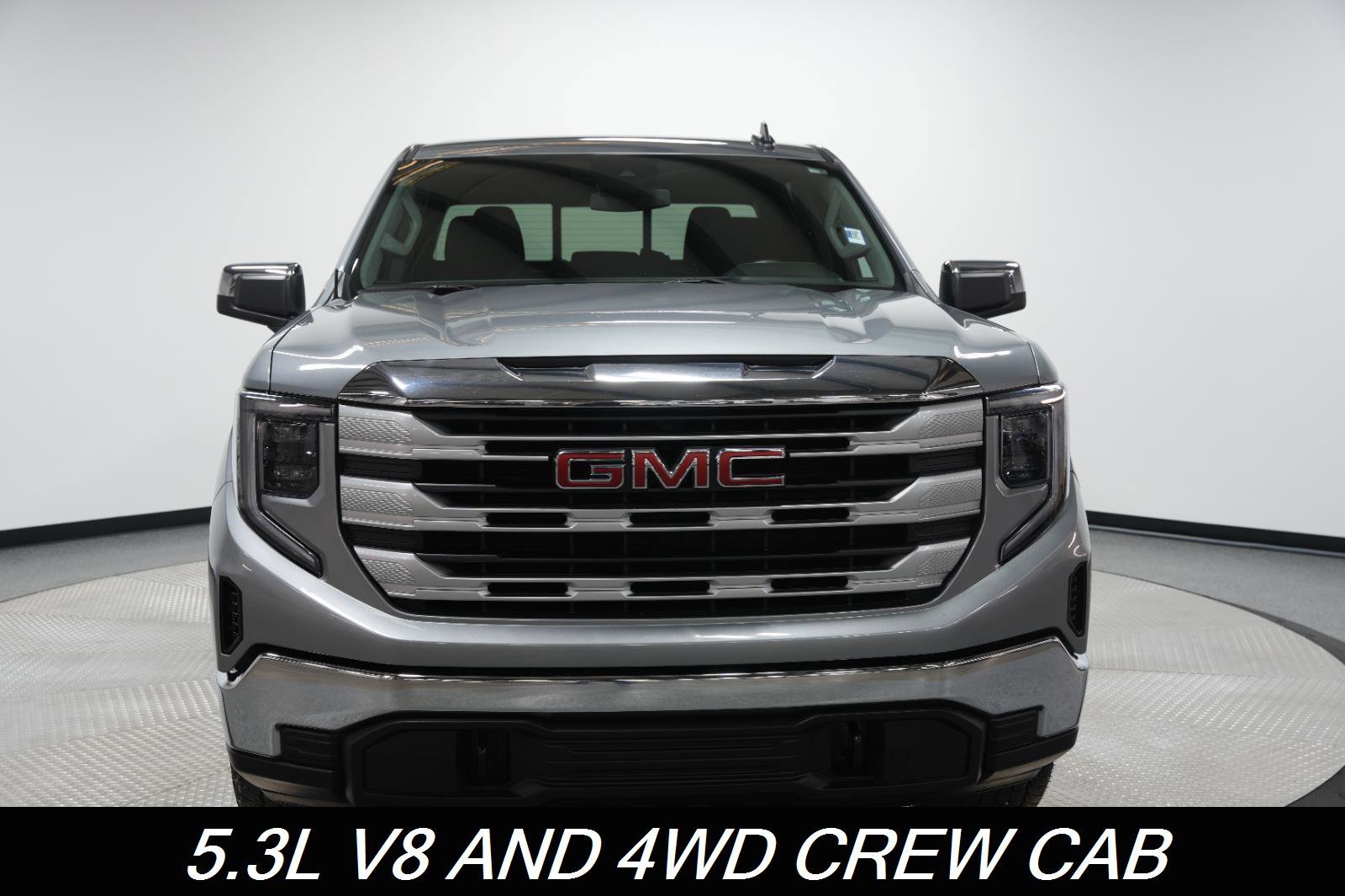 Used 2023 GMC Sierra 1500 SLE w/ Preferred Package image 2