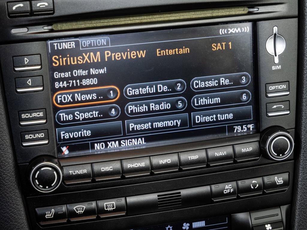 Used 2010 Porsche 911 Carrera S RWD image 14