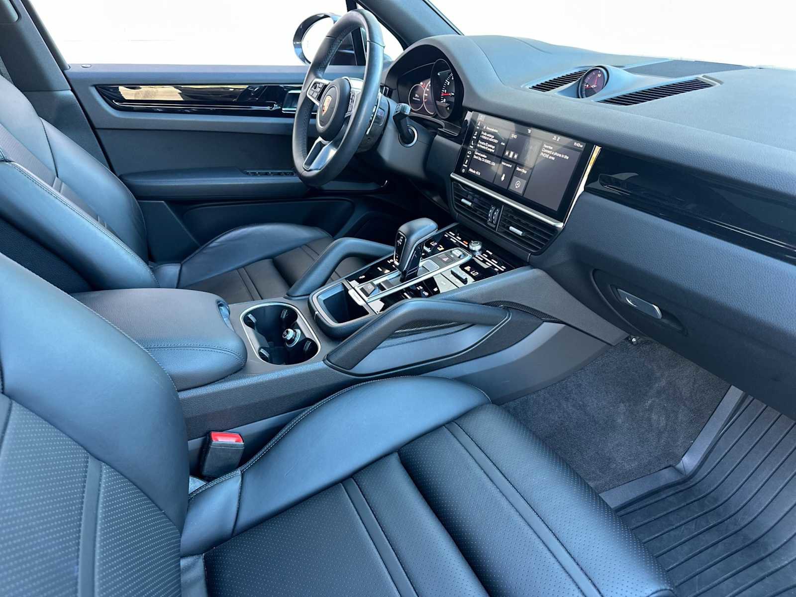 Certified 2019 Porsche Cayenne image 17