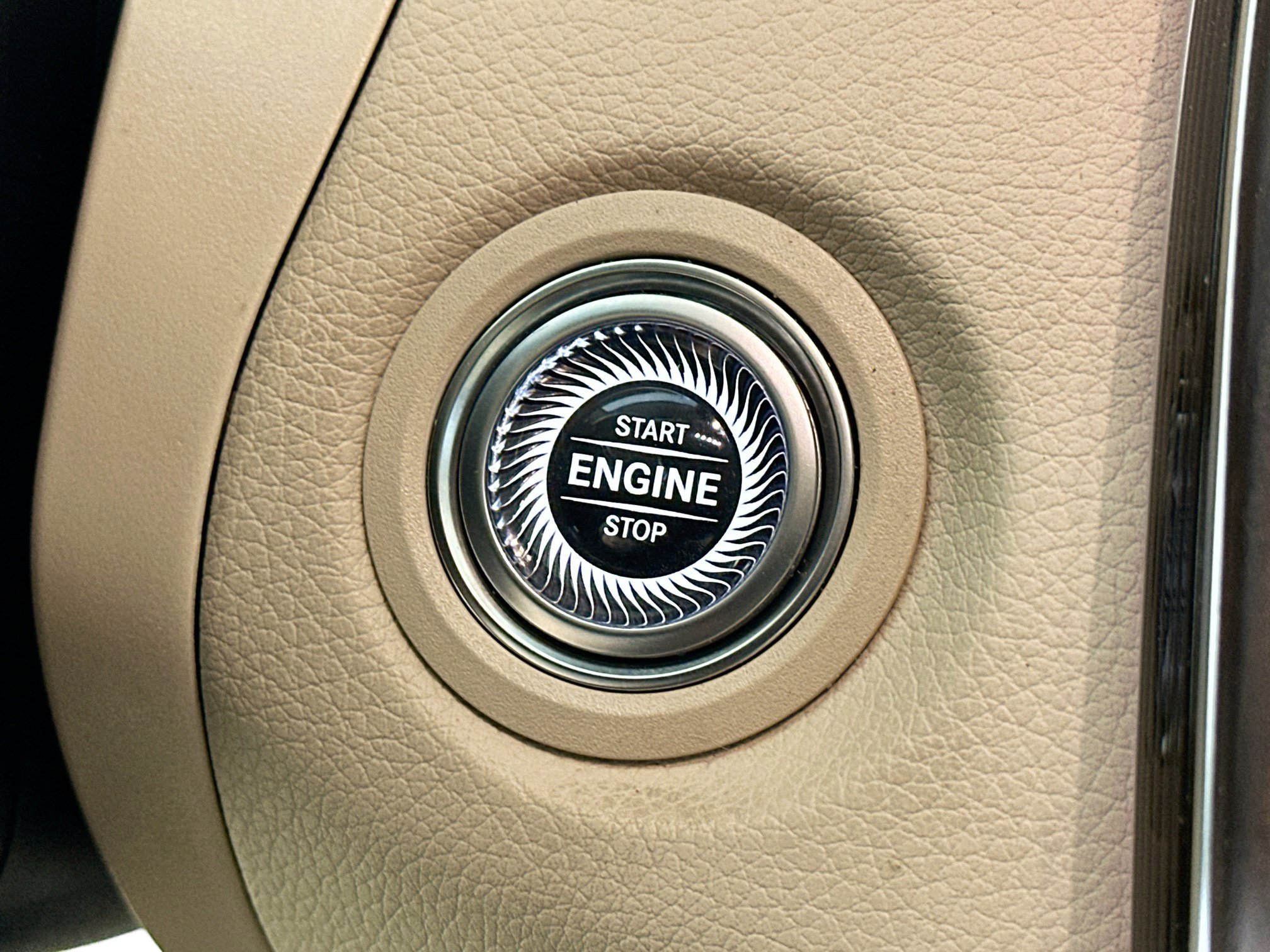Certified 2022 Mercedes-Benz GLC 300 4MATIC image 16