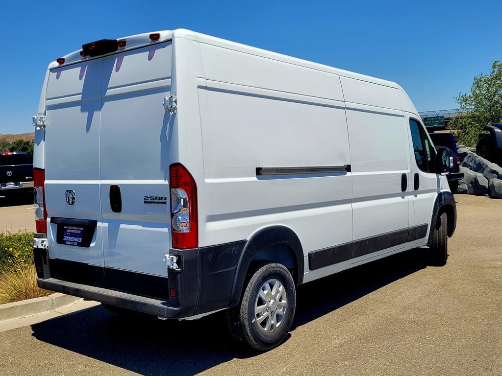 New 2026 RAM ProMaster 2500 w/ Quick Order Package 22G SLT FWD image 3