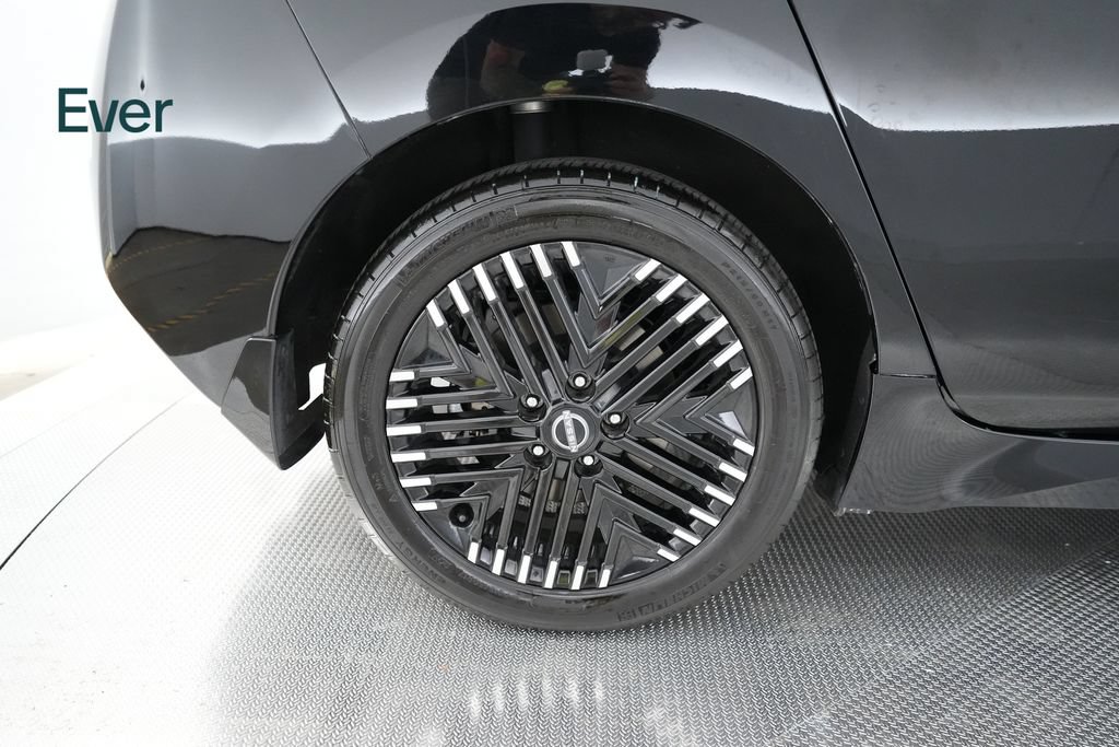 Used 2024 Nissan Leaf SV Plus FWD image 9