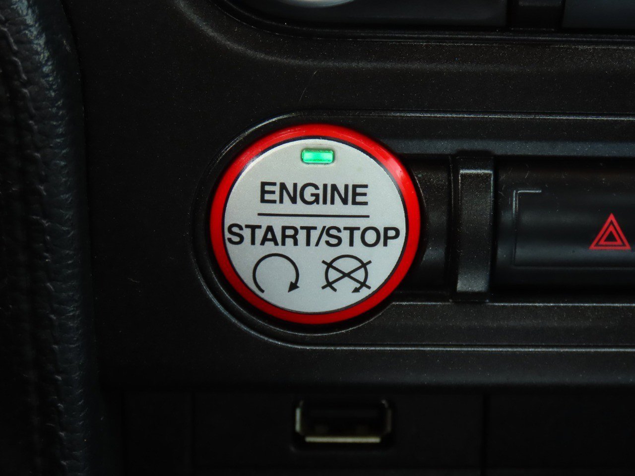 Used 2016 Ford Mustang Coupe image 23