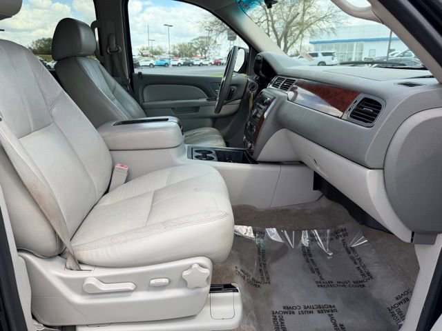 Used 2011 Chevrolet Tahoe LT image 9