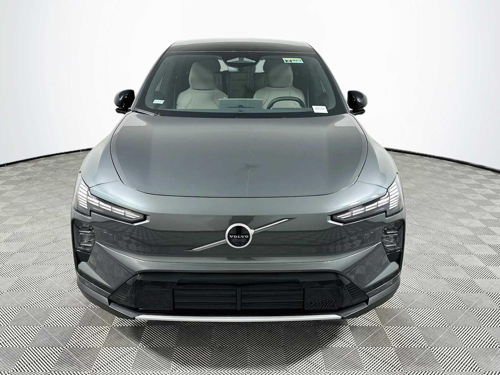 New 2027 Volvo EX60 Ultra AWD/4WD image 2
