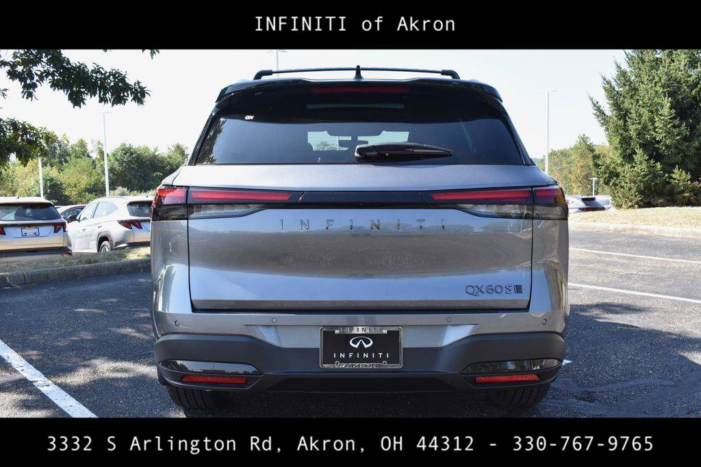 Used 2026 INFINITI QX60 Sport w/ Dark Cargo Package image 5