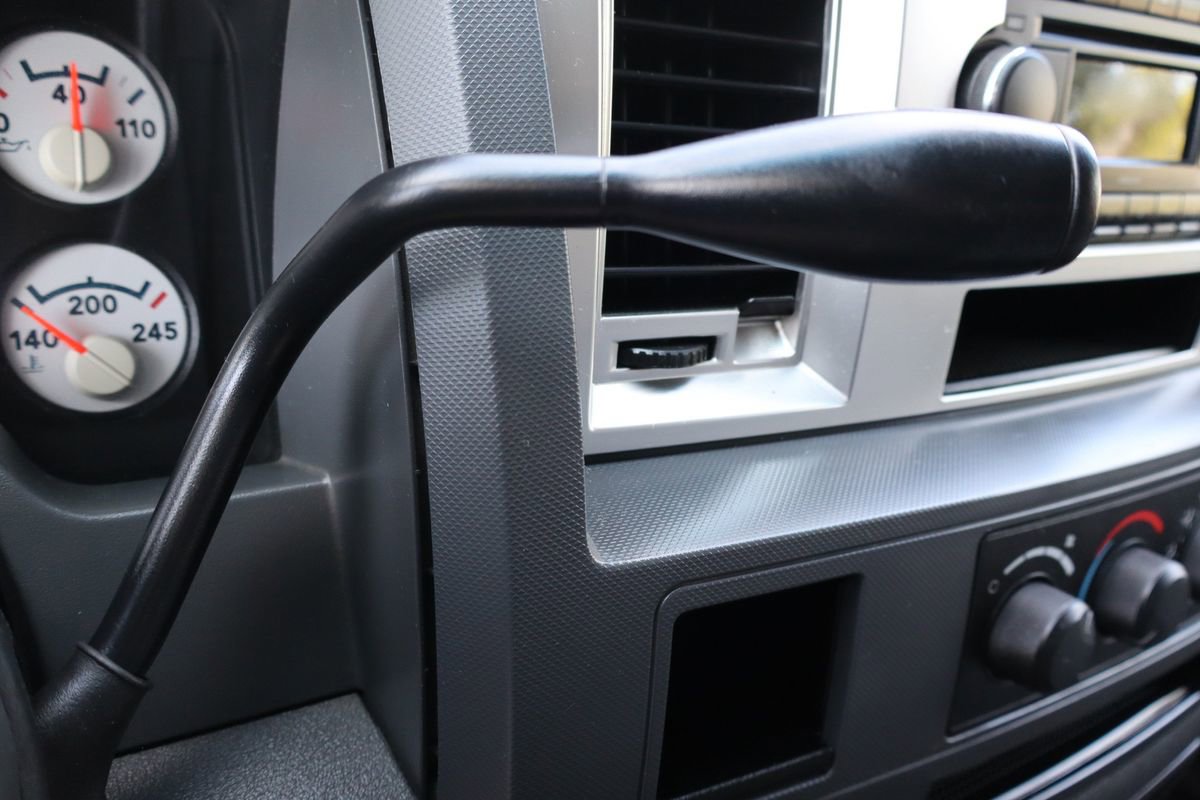 Used 2007 Dodge Ram 2500 Truck SLT w/ Quad Cab Big Horn Value Group AWD/4WD image 33