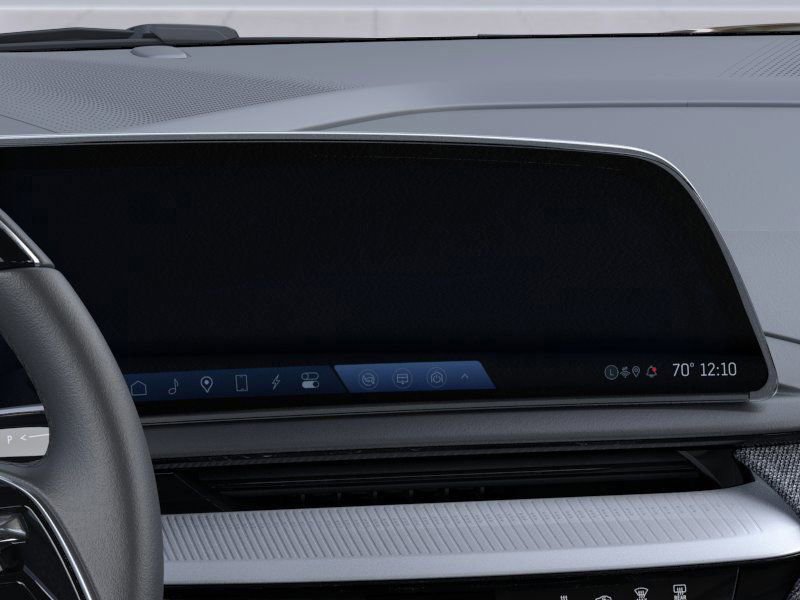 New 2025 Cadillac Optiq Luxury 2 w/ LPO, Floor Liner Package image 20