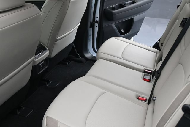 Used 2026 Nissan Pathfinder SL FWD image 21