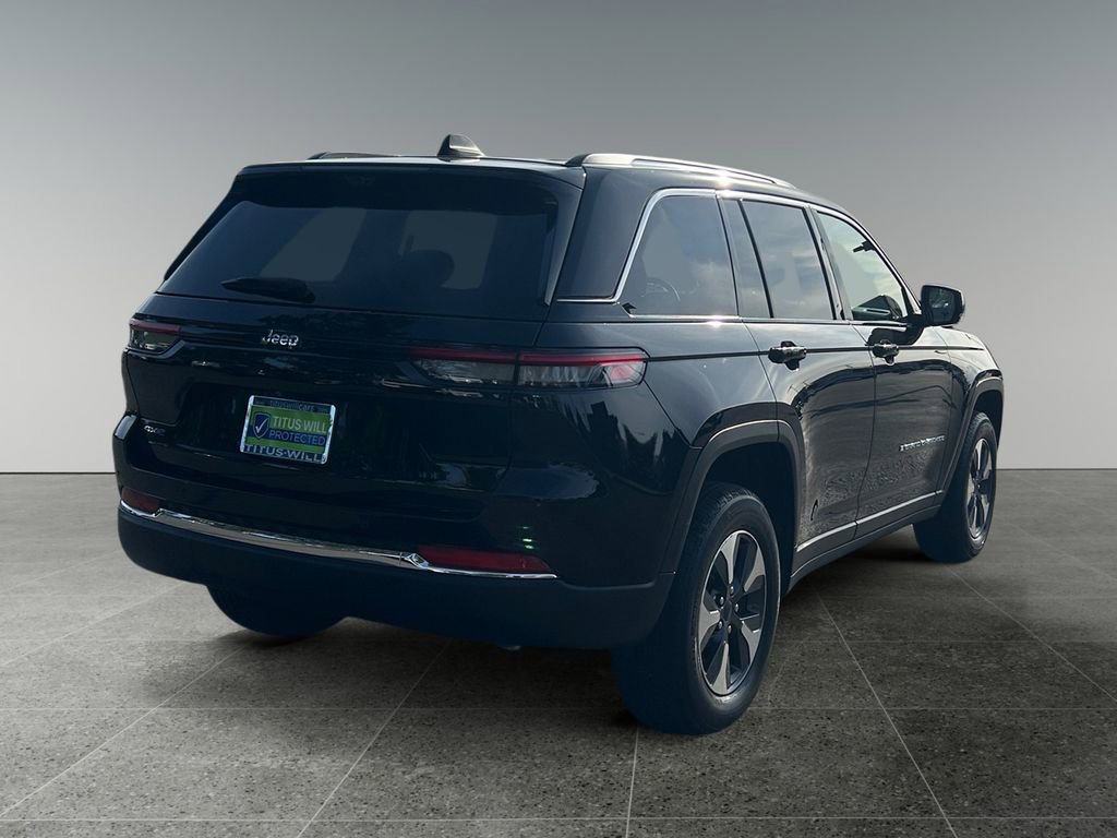 Used 2022 Jeep Grand Cherokee Limited 4xe w/ Luxury Tech Group II AWD/4WD image 7