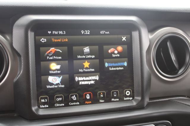 Used 2021 Jeep Gladiator Sport AWD/4WD image 26