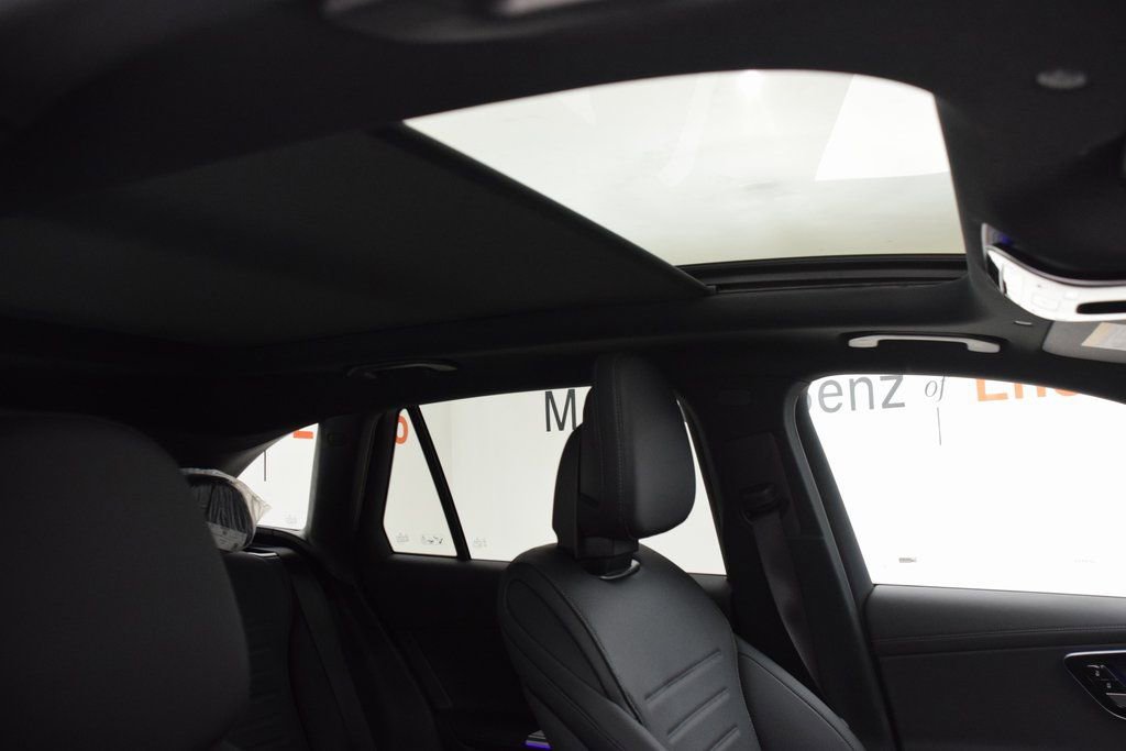 New 2026 Mercedes-Benz GLC 300 image 17