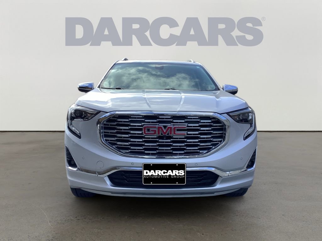 Used 2019 GMC Terrain Denali w/ Advanced Safety Package image 2