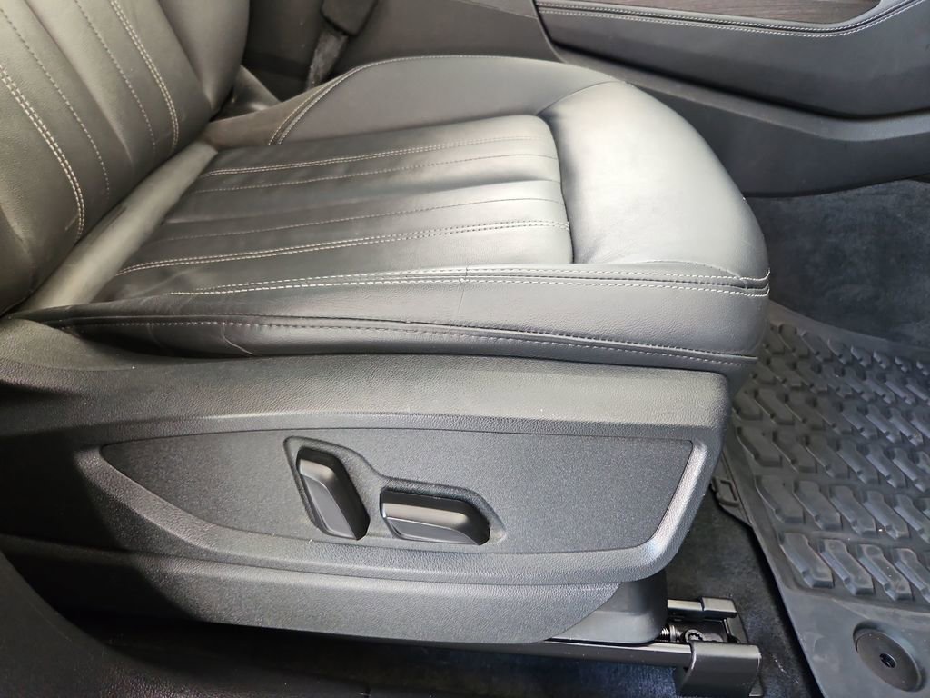 Used 2021 Audi Q5 2.0T Premium Plus w/ Premium Plus Package image 25
